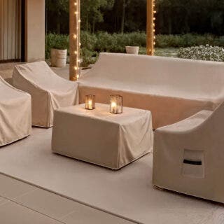 Valentine-Ready Outdoor Decor Ideas for Warm, Inviting Winter Evenings